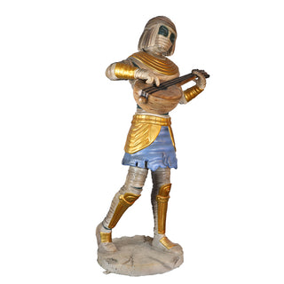 MUMMY BAND GUITARIST